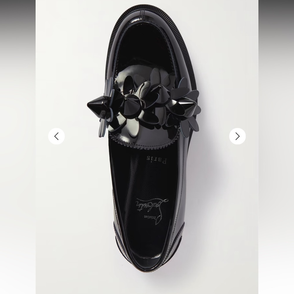 Christian Louboutin Daisy Spike Moc Flat
Size 38 1/2 in Patent Leather Loafers